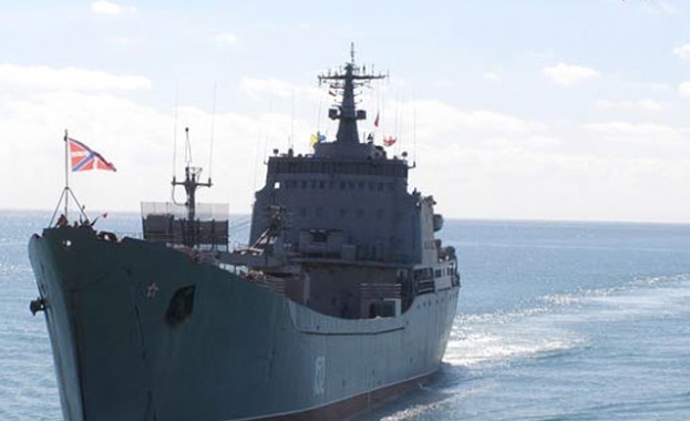 В Крим пристигнаха още 700 руски командоси 