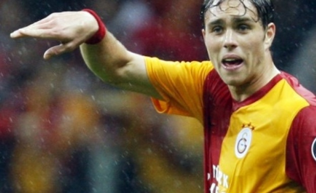 Елмандер иска да удължи договора си с Галатасарай