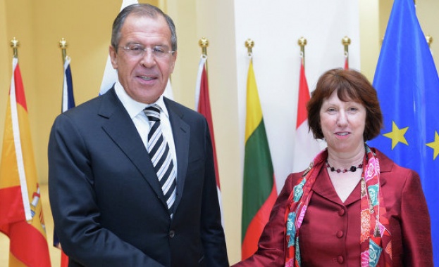 Сергей Лавров и Аштън обсъдиха ситуацията в Украйна