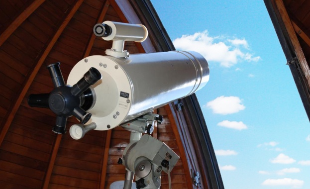 Създадоха телескоп за мюсюлмани