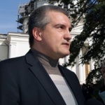 Аксенов: Крим не е готов да говори за автономия без легитимна власт