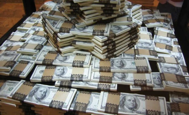 Властите на Крим поискаха от Русия 6 млрд. долара