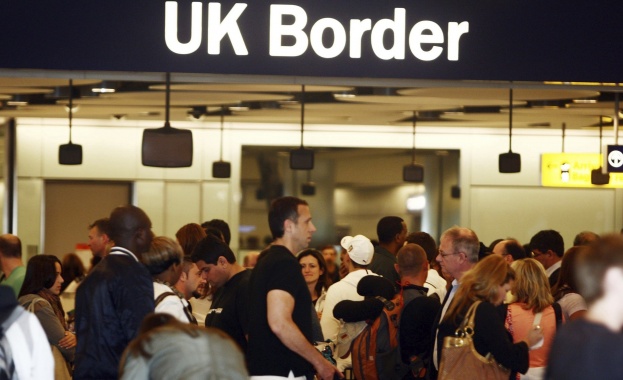 Британското правителство крие доклад за въздействието на имиграцията
