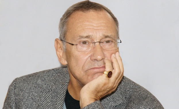 Андрей Кончаловски представя две пиеси на Чехов в Лондон