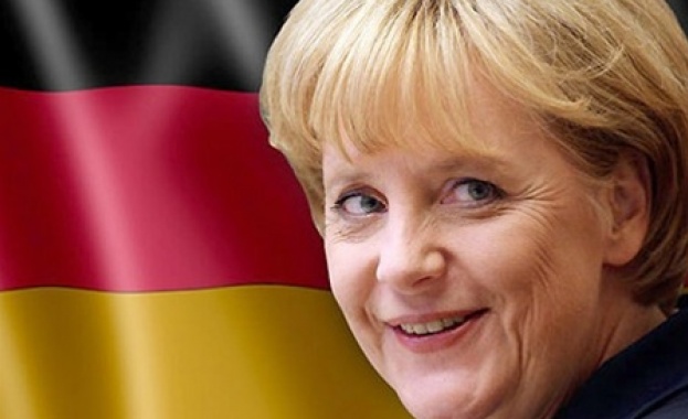 Меркел: В интерес на всички е да се разбере, кой приложи сила в Киев