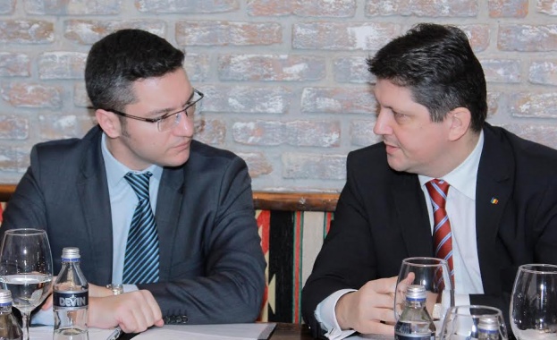 Вигенин обсъди с румънския си колега влизането на двете страни в Шенген