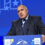 Толкова ли не можаха да му приготвят едно написано слово 