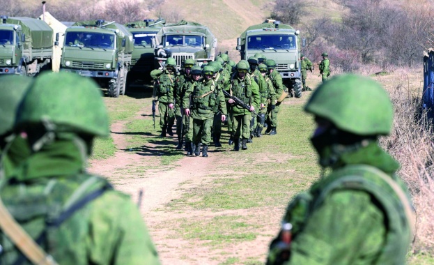 50 руски военни камиона навлязоха в база до Симферопол
