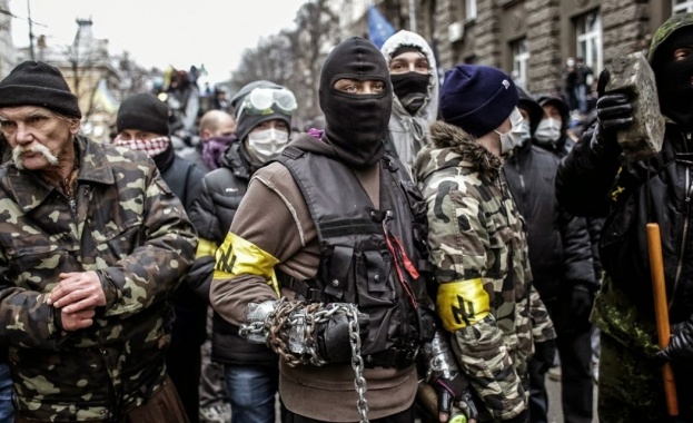 Украинско видео - и не едно, за издевателства и убийства