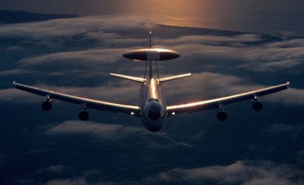 НАТО започва разузнавателни полети над Полша и Румъния 