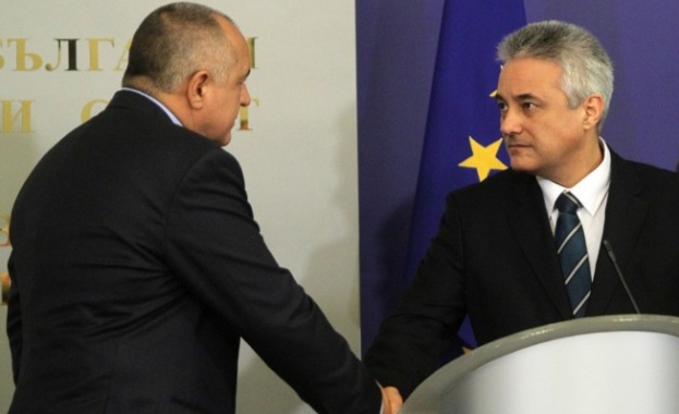 Борисов прекарал година зад граница, Райков - рекордьор по харчове