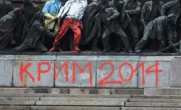 Вигенин: ''Можем само да гадаем какво цели Русия''