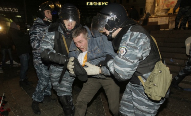 На Майдан в безплатните напитки е имало наркотични вещества