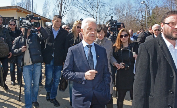 Обвиниха Сидеров в хулиганство и нанасяне на лека телесна повреда (обновена)