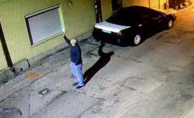 Повдигнаха обвинения срещу мъжа, стрелял под прозорците на „България без цензура”