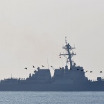 Русия постави под надзор британски миноносец в Черно море 