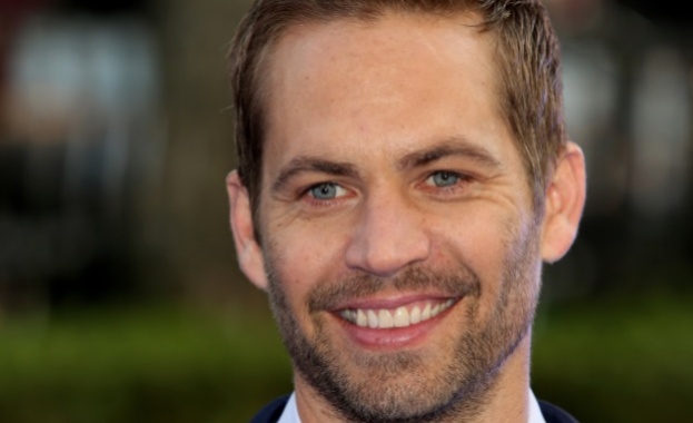 Продават на търг очилата, с които загина Пол Уокър