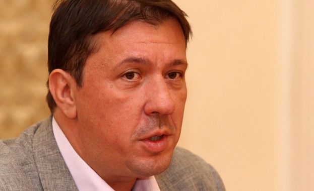 Куюмджиев: Страната ни е зависима на 85% от руския газ