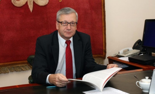 Посланик: Ситуацията в Украйна е тест за единността на ЕС