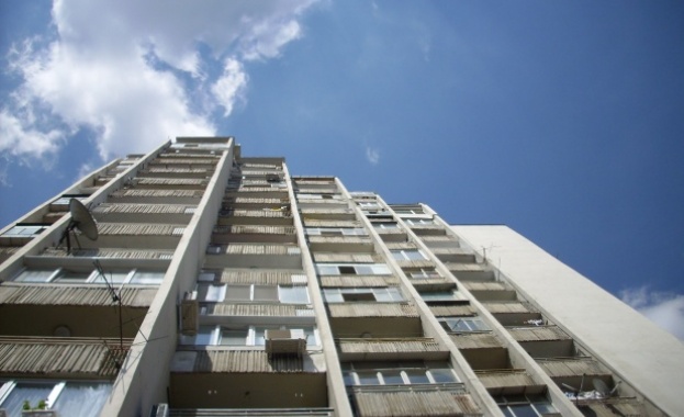 Психично болен тормози съседите си в „Лагера” 