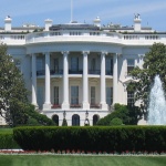 Броени часове преди клетвата на 47-ия президент на САЩ – как ще протече церемонията и с какво ще се заеме Доналд Тръмп след завръщането си в Белия дом