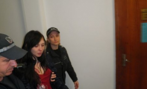 Петя Райчева, която наръга поляк, била жертва на трафик