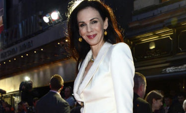 Лорън Скот се самоубила заради дългове 