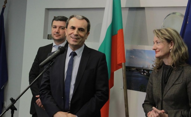 Кабинетът с изнесени заседания из цяла България