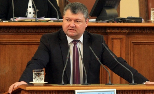 Димитър Горов за КТБ: Правителството няма отношение към банковата система