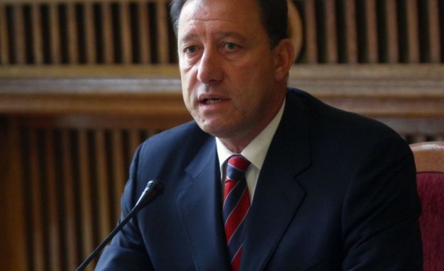 Министър Найденов се срещна с президента и с председателя на парламента на Гърция