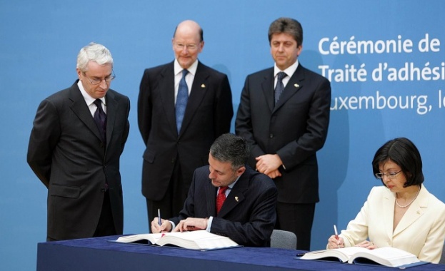 Седем години след присъединяването си, България остава "болният в ЕС"