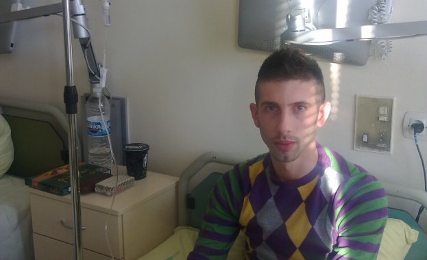 Христо Гешов е приет в болница, концертът в Червен бряг се отлага