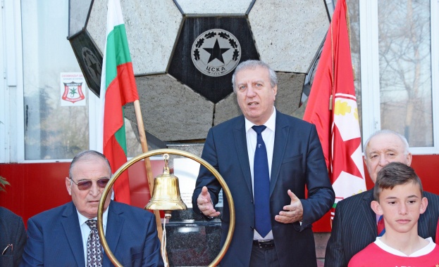 Бизнесмен купи над 195 000 акции на ЦСКА