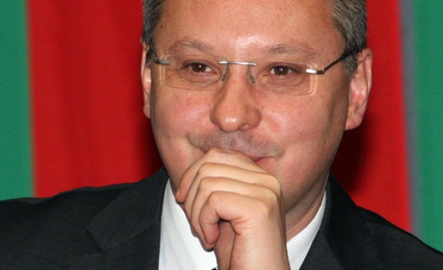 Станишев тръгва за Русе