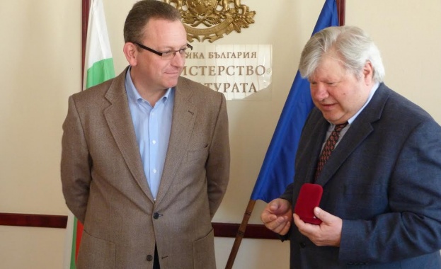 Наградиха със „Златен Век" композитора Георги Минчев