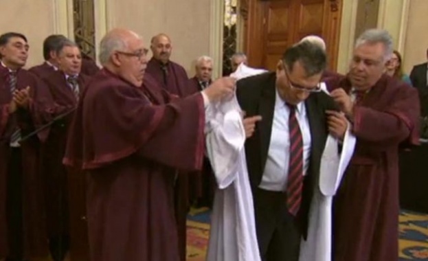 ДПС може да стане първа политическа сила, ако привлече мешерето