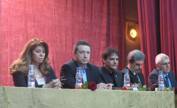 Стоилов: Политическата азбука започва с БСП