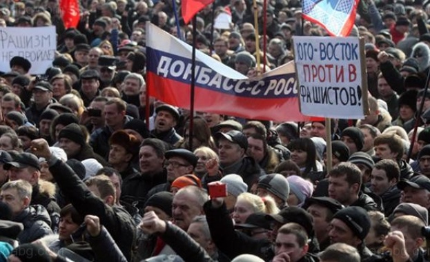Проведоха се проруски митинги в градовете на югоизточна Украйна