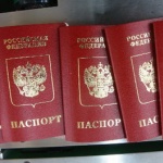В Крим пристигат хиляди бежанци от Украйна