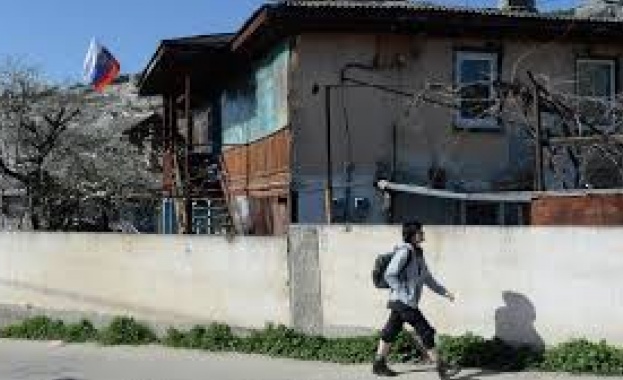 Украинци ще могат да живеят в Крим с разрешение за пребиваване