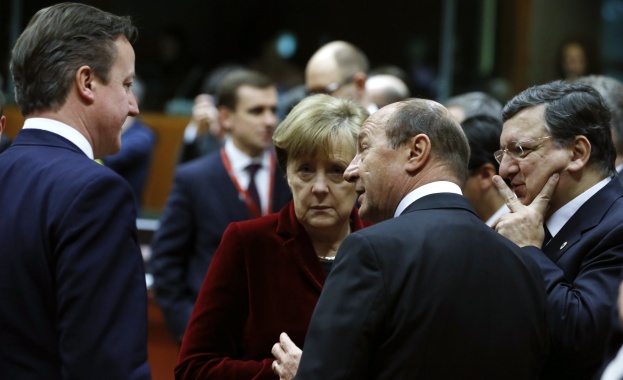 Бъсеску: НАТО трябва да пренасочи военните си ресурси в региона