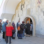 Стотици в храма на Ванга за Атанасовден по стар стил