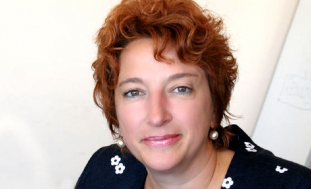 Перуанци пробваха да оберат Катето Генова