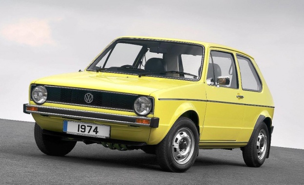 Volkswagen Golf става на 40 години 