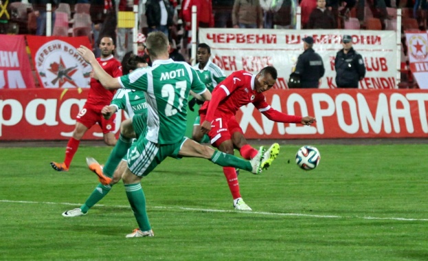 Лудогорец надигра ЦСКА на Армията