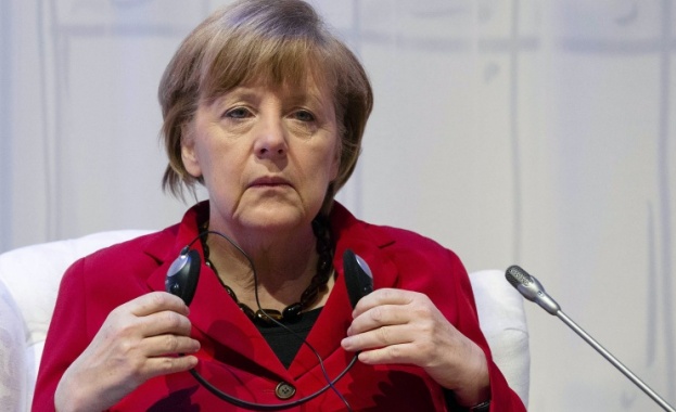 Меркел спира да приема бежанци от Гърция