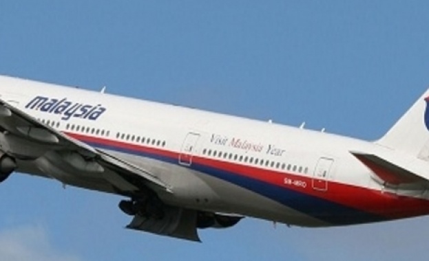 СМИ: Пилотът е отговорен за катастрофата на малайзийския Боинг 