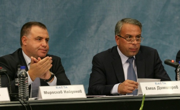 Емил Димитров: Бареков ми каза "Ние имаме пари и медии, а вие - структури"