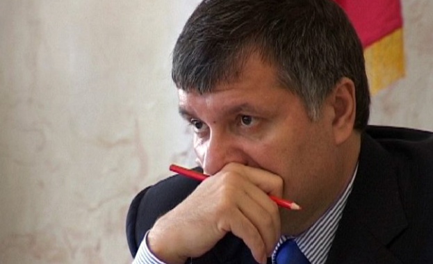 Разколът сред властта на Украйна е факт!