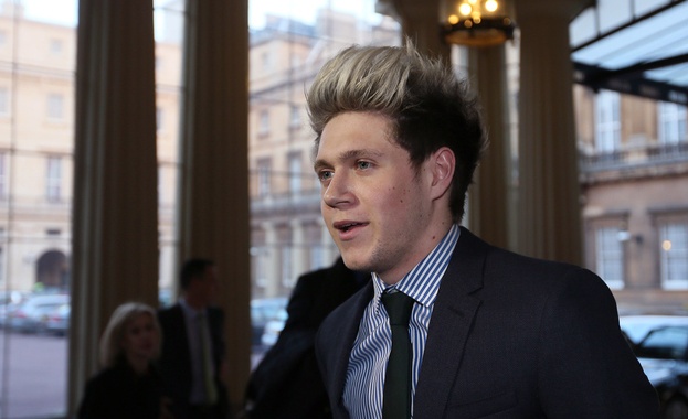 Найъл от One Direction се срещна с кралицата /снимка/